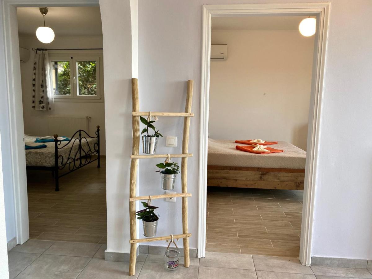 Coralli Pentati 2 "Dimitris Apartments" Luaran gambar