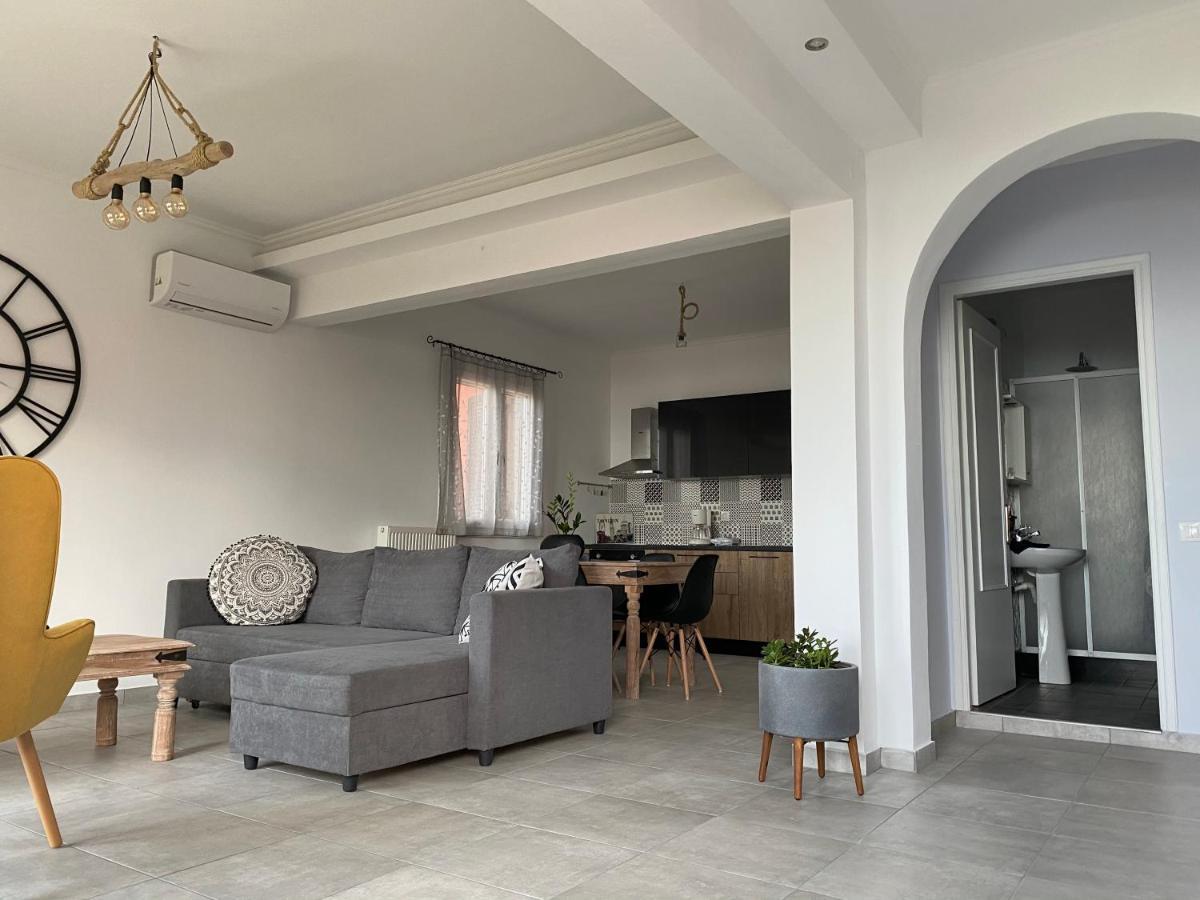 Coralli Pentati 2 "Dimitris Apartments" Luaran gambar